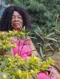 Flore's profile, a single 60-year-old a woman in Yaoundé