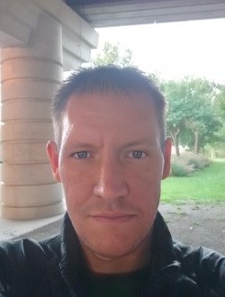 Christopher's profile, a single 36-year-old a man in Amiens