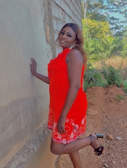 Flore's profile, a single 43-year-old a woman in Abang