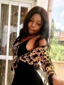 Jo's profile, a single 30-year-old a woman in Yaoundé