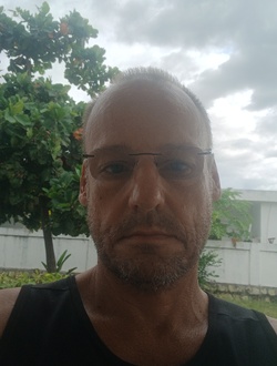 Jp's profile, a single 60-year-old a man in Mahajanga