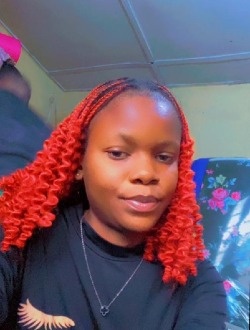 Marina's profile, a single 22-year-old a woman in Kinshasa Nongo