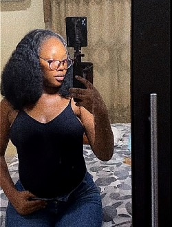 Jud's profile, a single 25-year-old a woman in Lomé