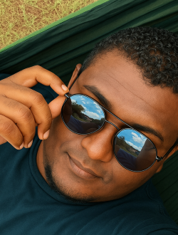 Jean Philippe's profile, a single 36-year-old a man in Port Mathurin