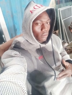 Jordan's profile, a single 24-year-old a man in Abang