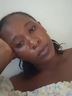 Natacha's profile, a single 31-year-old a woman in Yalongo