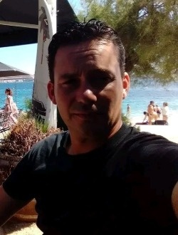 David's profile, a single 41-year-old a man in Capbreton