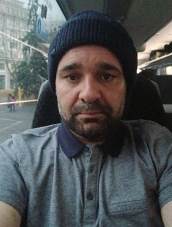 Geoffrey's profile, a single 40-year-old a man in Clermont-Ferrand