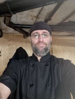 Samuel's profile, a single 41-year-old a man in Rouyn-Noranda