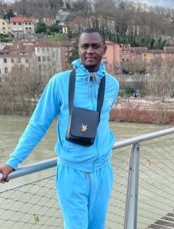 Manu's profile, a single 31-year-old a man in Champagnole