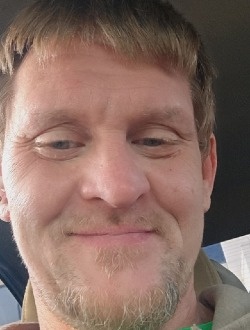 Gary's profile, a single 43-year-old a man in San Jose