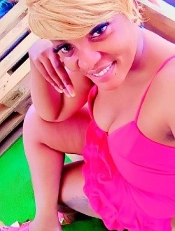 Lyndie's profile, a single 36-year-old a woman in Yaoundé