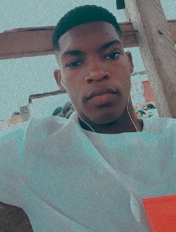 Alexis's profile, a single 23-year-old a man in Koumassi