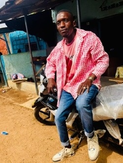 Ladji's profile, a single 30-year-old a man in Bouaké