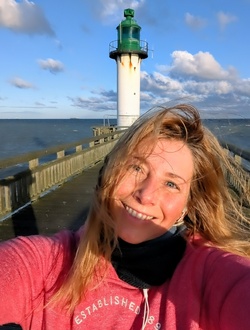 Marie's profile, a single 42-year-old a woman in Morges