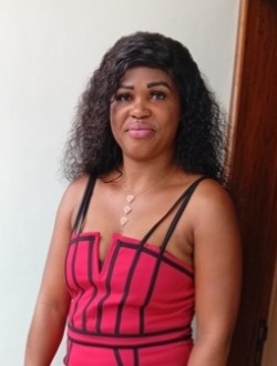 Isabelle's profile, a single 29-year-old a woman in Douala