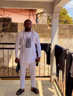 Franck's profile, a single 23-year-old a man in Yaoundé