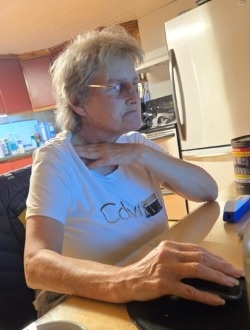 Jacinthe's profile, a single 61-year-old a woman in Saint-Camille-de-Lellis