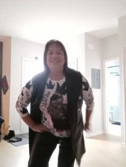 Linda's profile, a single 65-year-old a woman in Saint-Pie