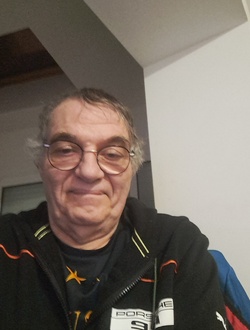 Denis's profile, a single 68-year-old a man in Locminé