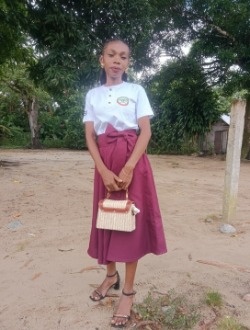 Ursula's profile, a single 36-year-old a woman in Mananara