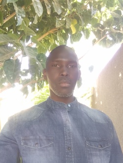 Abdou's profile, a single 44-year-old a man in Dakar