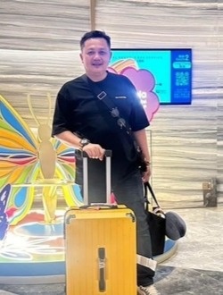 Em Thai's profile, a single 49-year-old a man in Khon Kaen