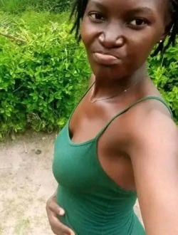 Madeleine's profile, a single 24-year-old a woman in Abel