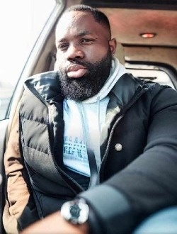 Russel's profile, a single 40-year-old a man in Cairo