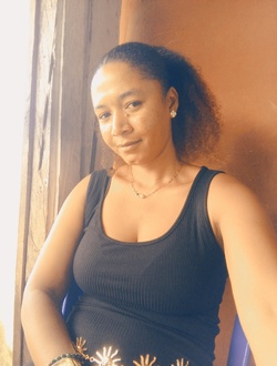 Raharinarivo's profile, a single 31-year-old a woman in Sambava