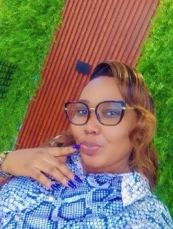 Diana's profile, a single 37-year-old a woman in Abas