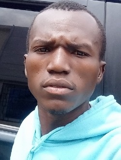 Médard's profile, a single 27-year-old a man in Moundou