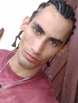 Patrice's profile, a single 28-year-old a man in Saint-Denis