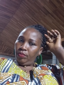 Yolande's profile, a single 43-year-old a woman in Yaoundé