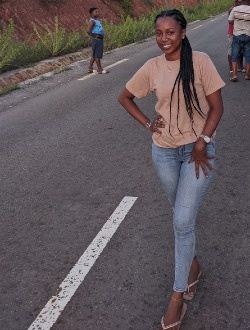 Elenah's profile, a single 28-year-old a woman in Sambava