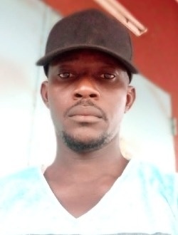 Paul's profile, a single 39-year-old a man in Lomé