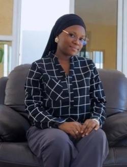 Bouna's profile, a single 22-year-old a woman in Dakar