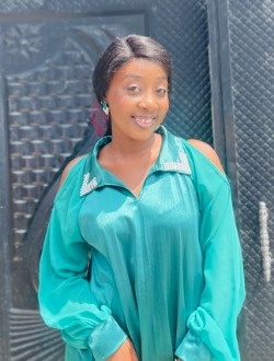 Naomie's profile, a single 22-year-old a woman in Kinshasa