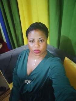 Claudine Judith's profile, a single 40-year-old a woman in Douala