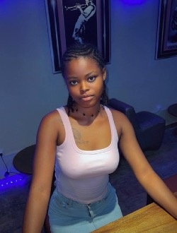 Sarah Overdose's profile, a single 24-year-old a woman in Grand-Bassam