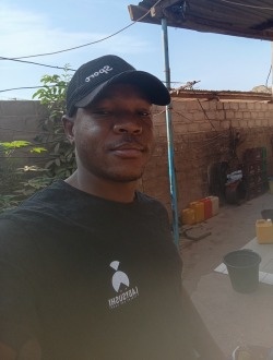 Armel's profile, a single 31-year-old a man in 1200 Logements