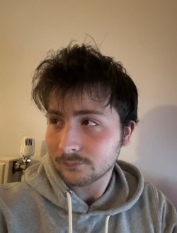 Nick's profile, a single 18-year-old a man in Peterborough