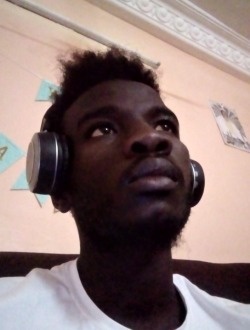 Dollars's profile, a single 28-year-old a man in Kolda