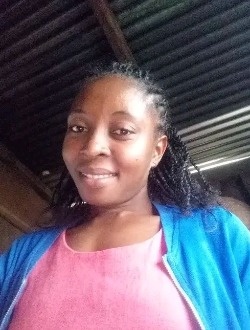 Zeline's profile, a single 33-year-old a woman in Antalaha