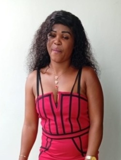 Isabelle's profile, a single 30-year-old a woman in Douala