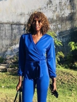 Claudía's profile, a single 26-year-old a woman in Nosy-Be