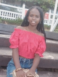 Elodie's profile, a single 20-year-old a woman in Toamasina