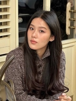 Rin's profile, a single 38-year-old a woman in London