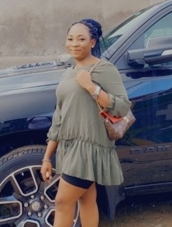 Davina's profile, a single 25-year-old a woman in Nkossé