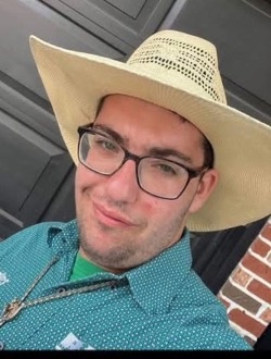 Guillaume's profile, a single 22-year-old a man in Mont-Saint-Grégoire